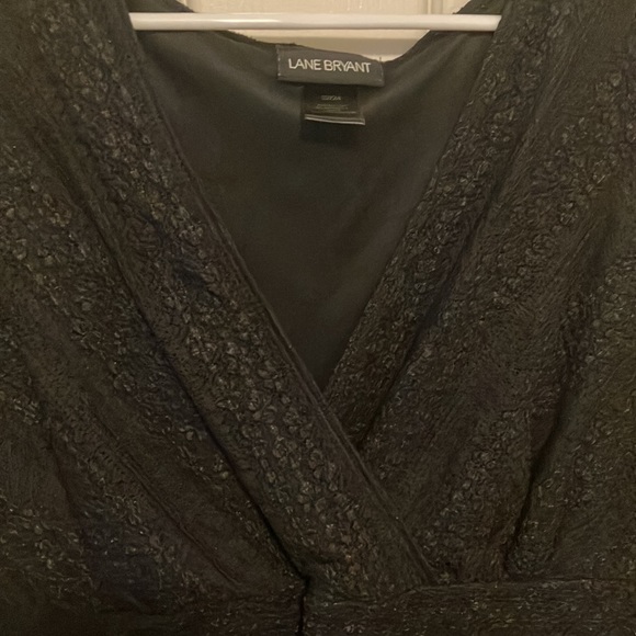 Beautiful Plus Size, Black Sleeveless top by Lane Bryant🖤 - Picture 2 of 5